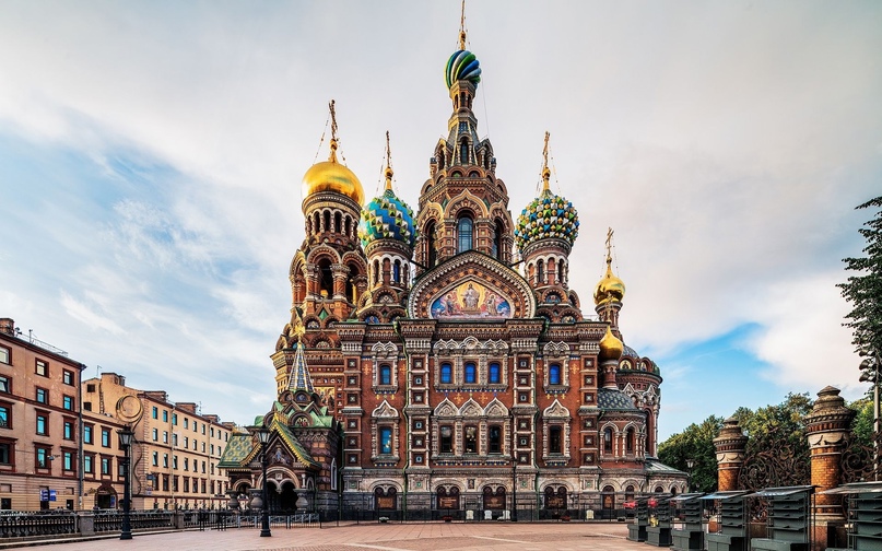 Храм Спаса на Крови в Санкт-Петербурге. А.А. Парланд. Построен на месте убийства Александра II