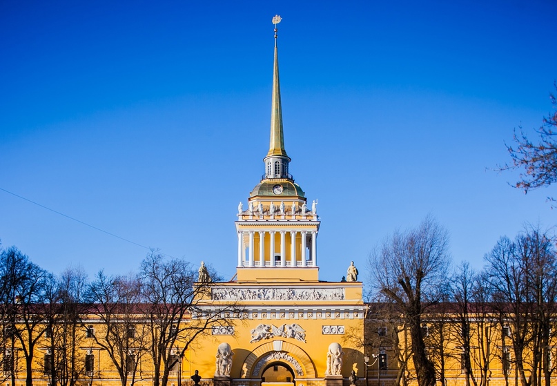 Адмиралтейство в Санкт-Петербурге