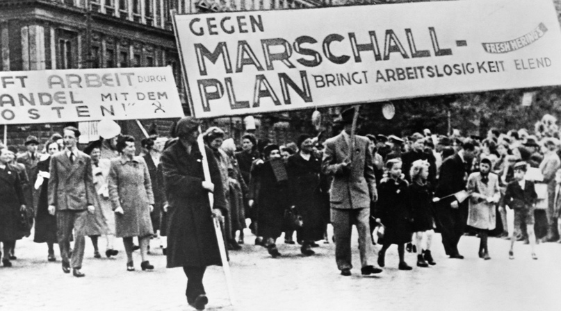 Демонстрация против плана Маршалла, Восточный Берлин, 1947 год